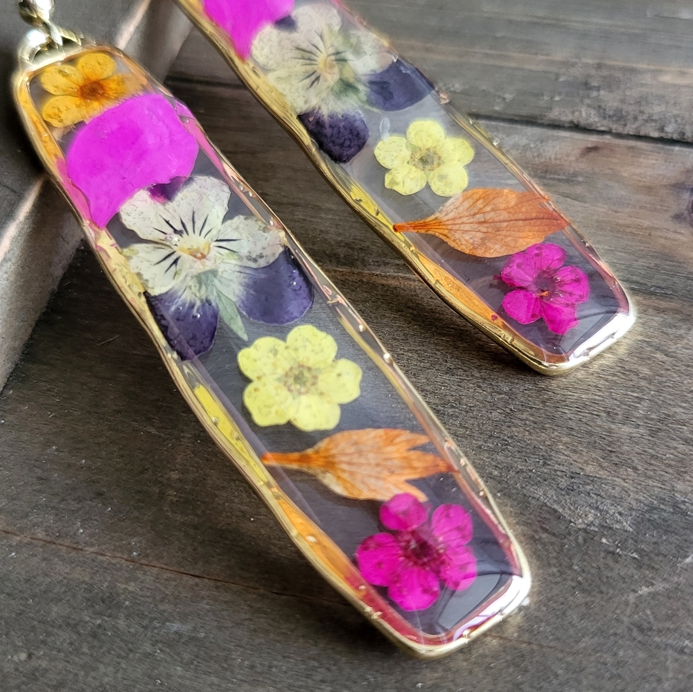 Mixed Flower Resin Earrings- Handmade Earrings- Resin Shapes- Resin Pendants- Re - Picture 8 of 8